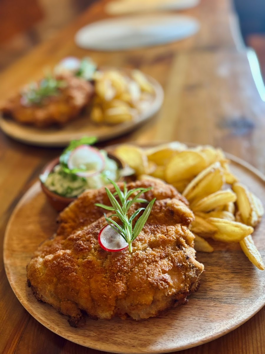 Karczma Restauracja I Pokoje-2